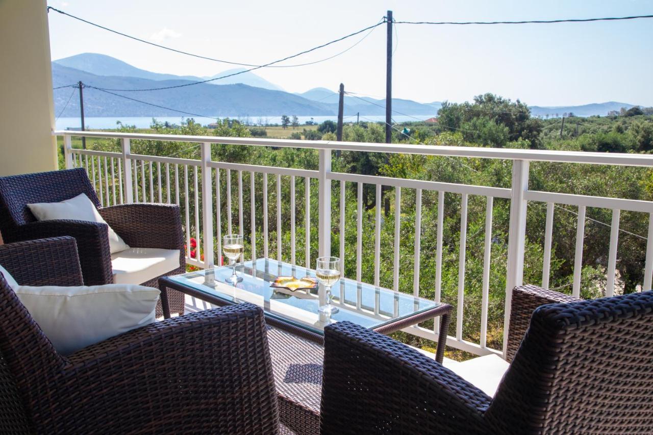 Villa Sea & Olives House Lixouri Esterno foto