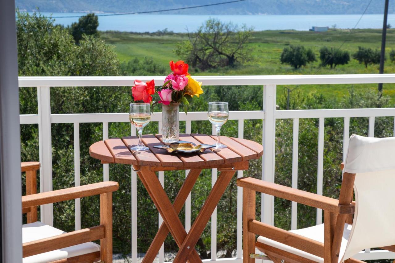 Villa Sea & Olives House Lixouri Esterno foto