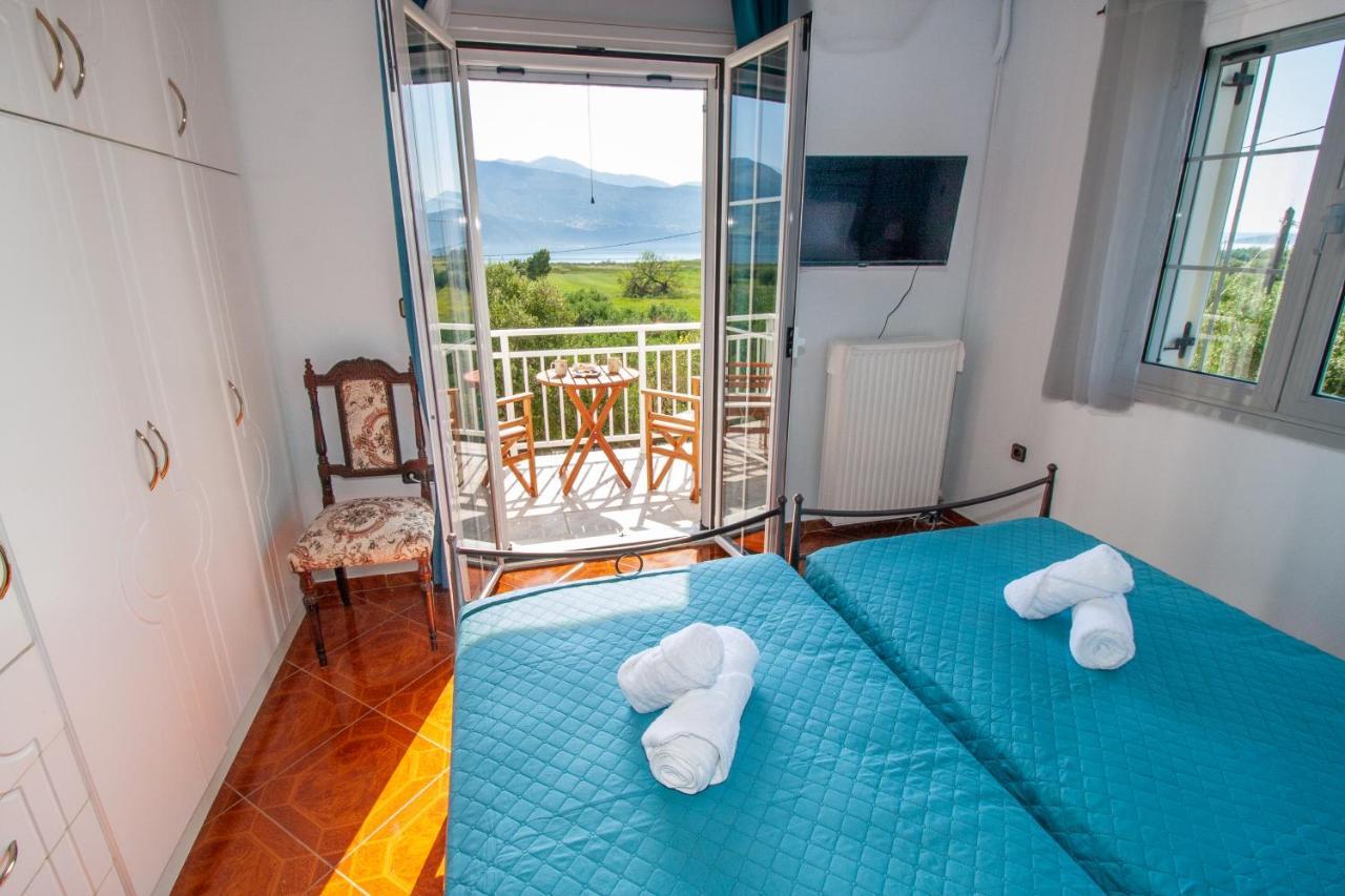 Villa Sea & Olives House Lixouri Esterno foto