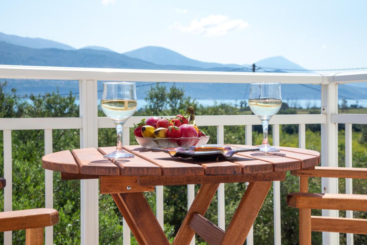 Villa Sea & Olives House Lixouri Esterno foto