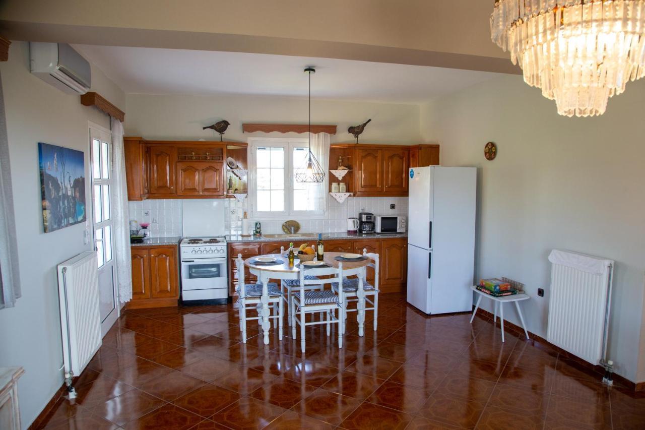 Villa Sea & Olives House Lixouri Esterno foto